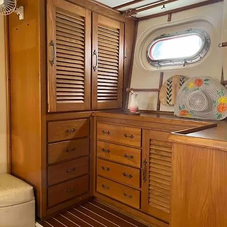 Admiral 18s Sea Panther Yacht,malta *