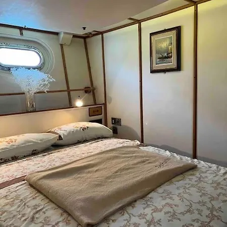 Admiral 18s Sea Panther Yacht,malta *