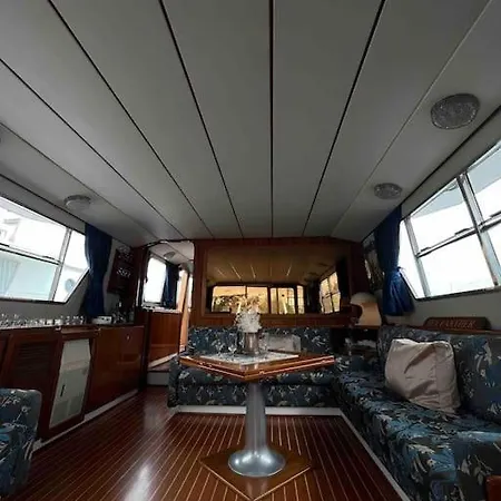 Botel Admiral 18s Sea Panther Yacht,malta *